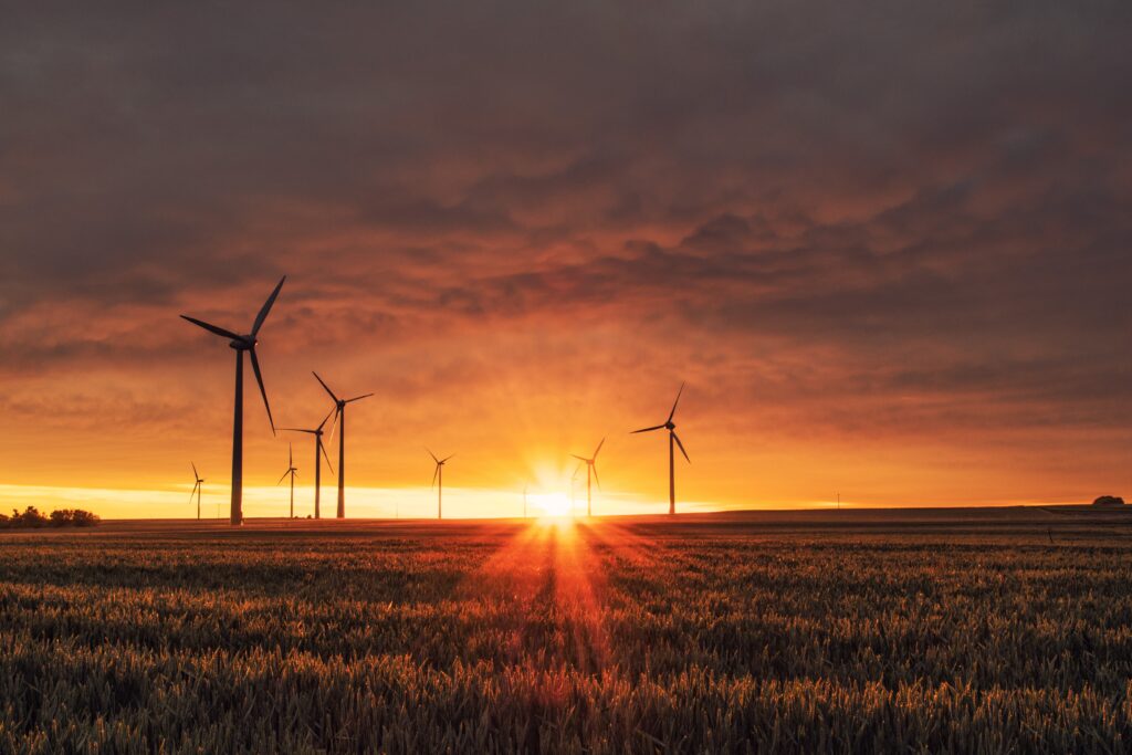 Renewable energy increasingly popular, record investment in 2022